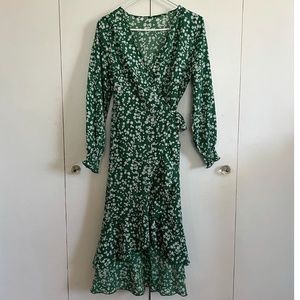 Bundle of 4 dresses SHEIN $35